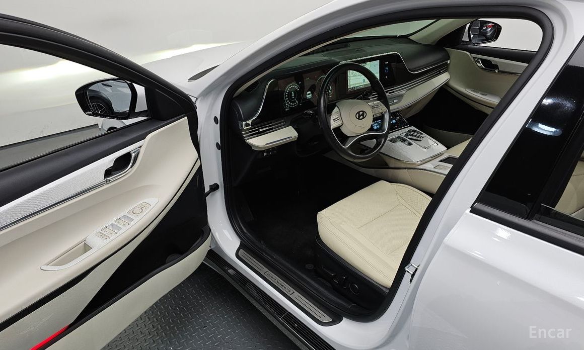 The New Grandeur IG HybridLe Blanc