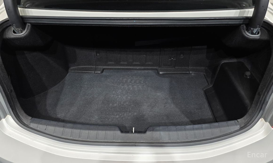 Grandeur HG HybridPremium