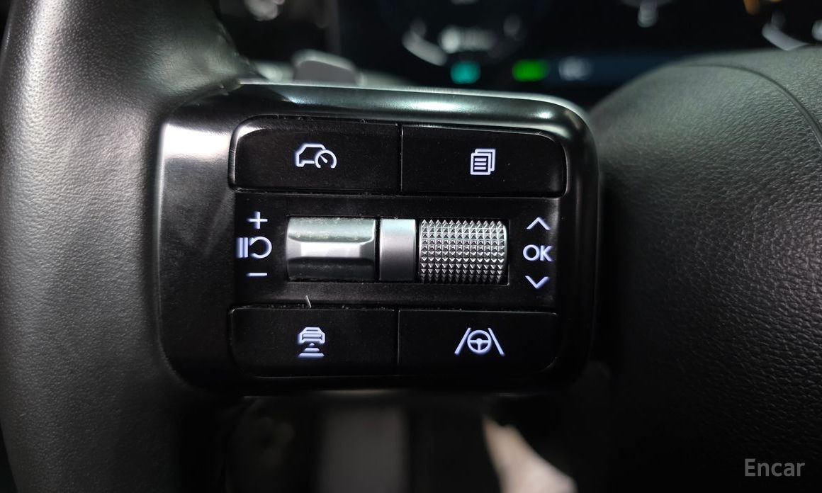 Grandeur Hybrid (GN7)Exclusive