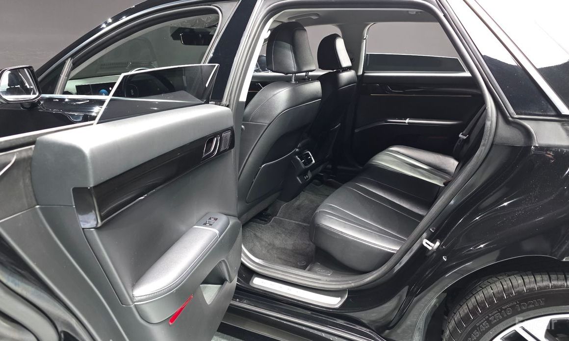 Grandeur Hybrid (GN7)Exclusive