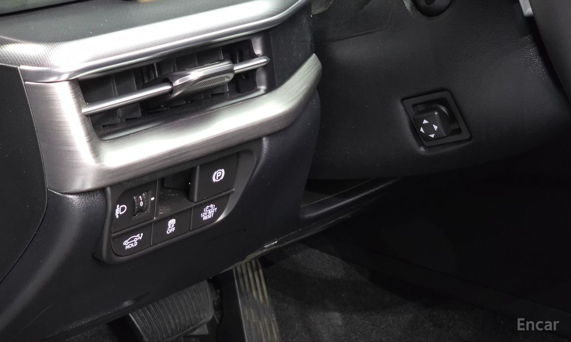 Grandeur Hybrid (GN7)Exclusive