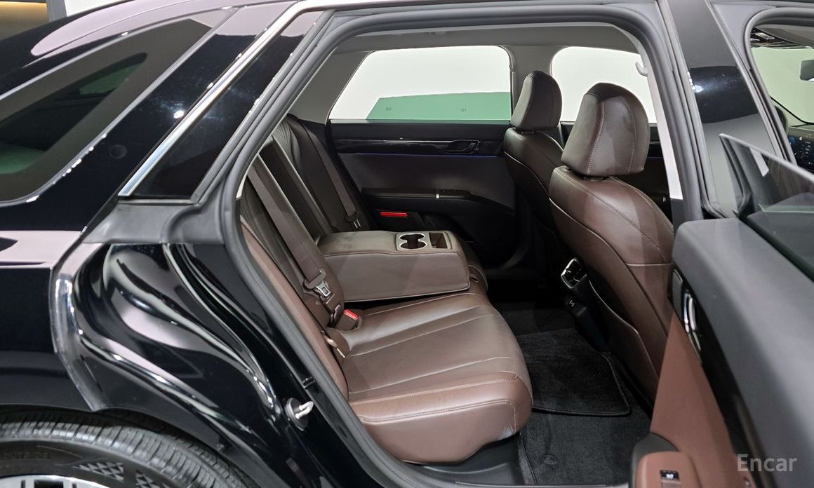 Grandeur Hybrid (GN7)Exclusive