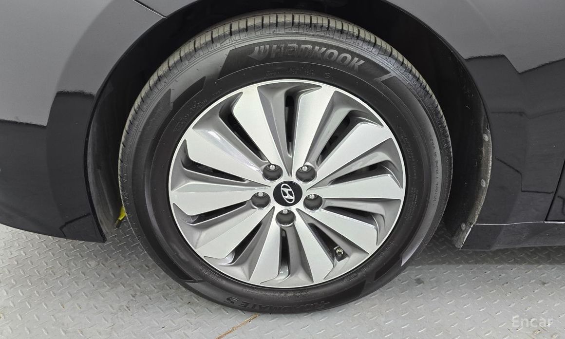 Grandeur HG HybridPremium