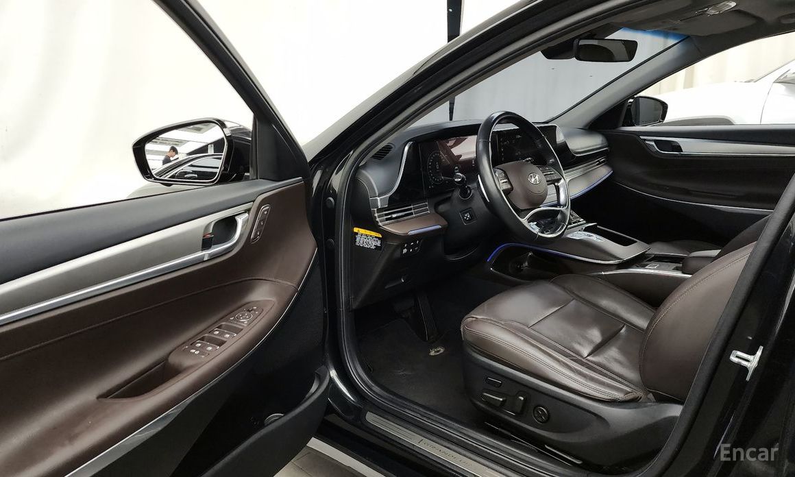 The New Grandeur IG HybridExclusive