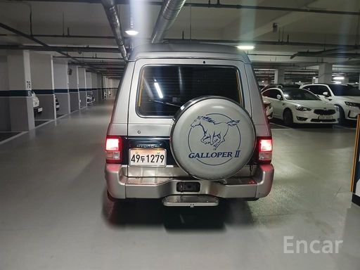 Galloper 29-seater V6 LPG