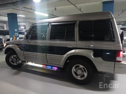 Galloper 29-seater V6 LPG