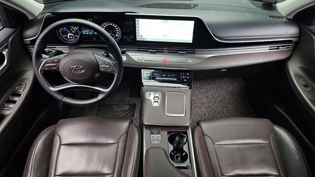 The New Grandeur IG HybridPremium