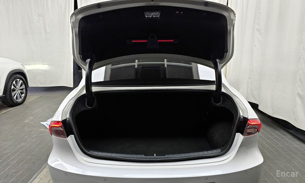 The New Grandeur IG HybridCalligraphy