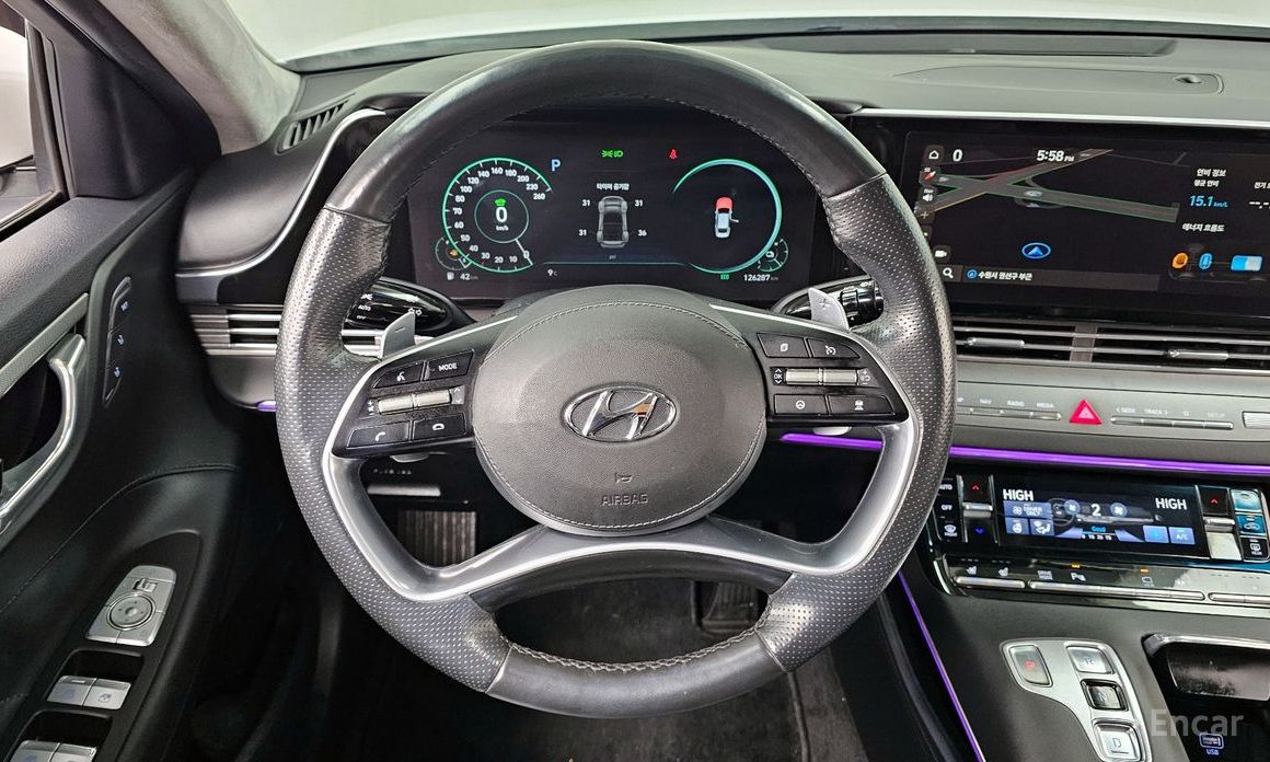 The New Grandeur IG HybridCalligraphy