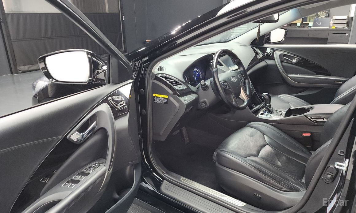 Grandeur HG HybridPremium