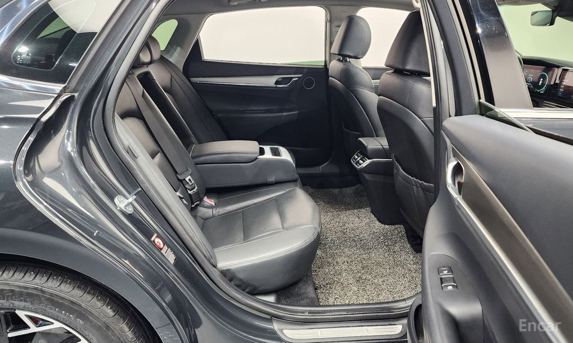 The New Grandeur IG HybridLe Blanc