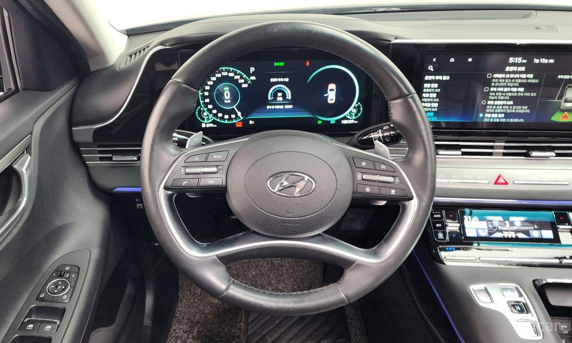 The New Grandeur IG HybridLe Blanc