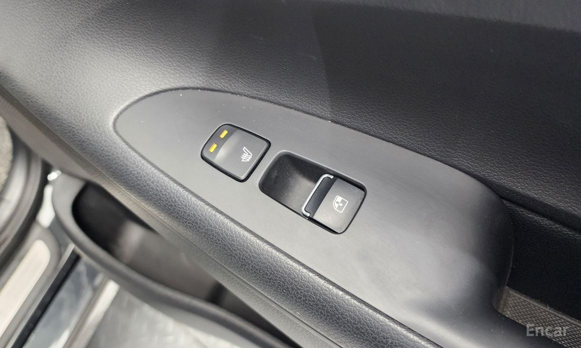 The New Grandeur IG HybridLe Blanc