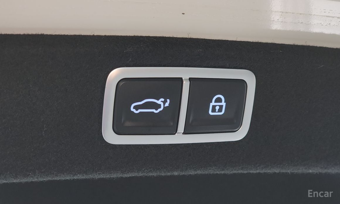 Grandeur Hybrid (GN7)Exclusive