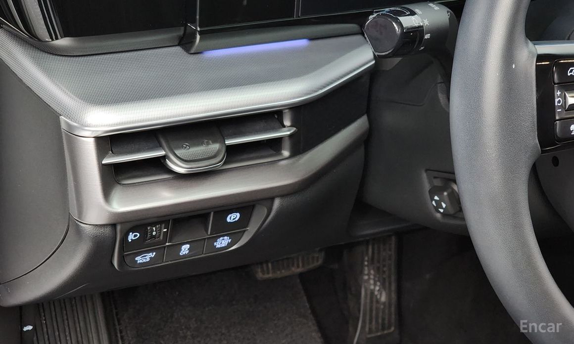 Grandeur Hybrid (GN7)Exclusive