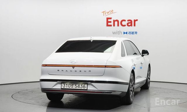 Grandeur Hybrid (GN7)Exclusive