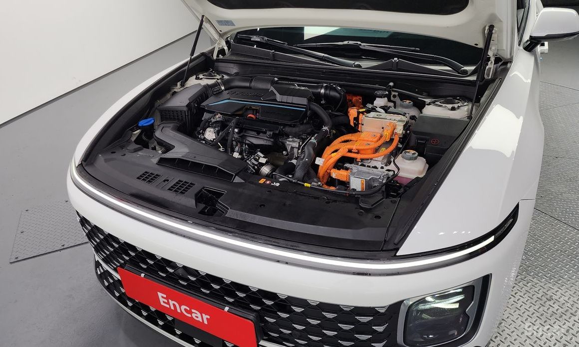 Grandeur Hybrid (GN7)Exclusive