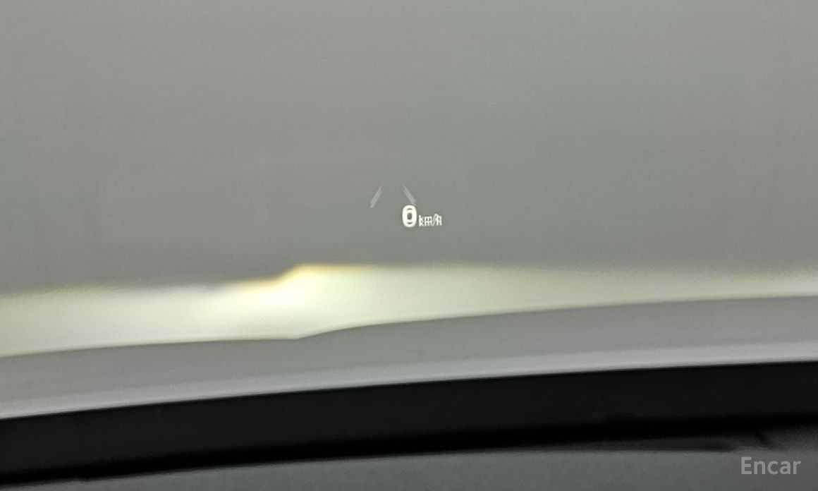 The New Grandeur IG HybridLe Blanc