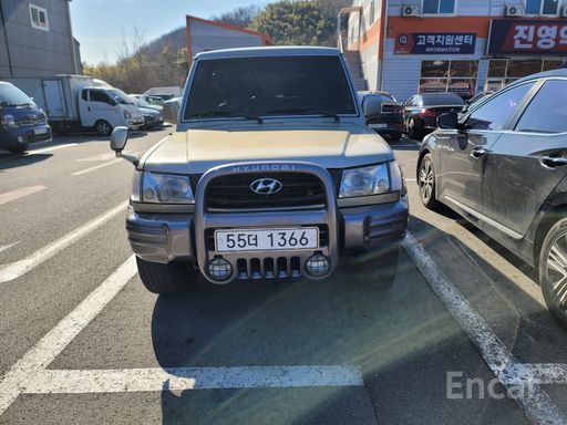 Galloper 27-seater LPG V6 Exceed