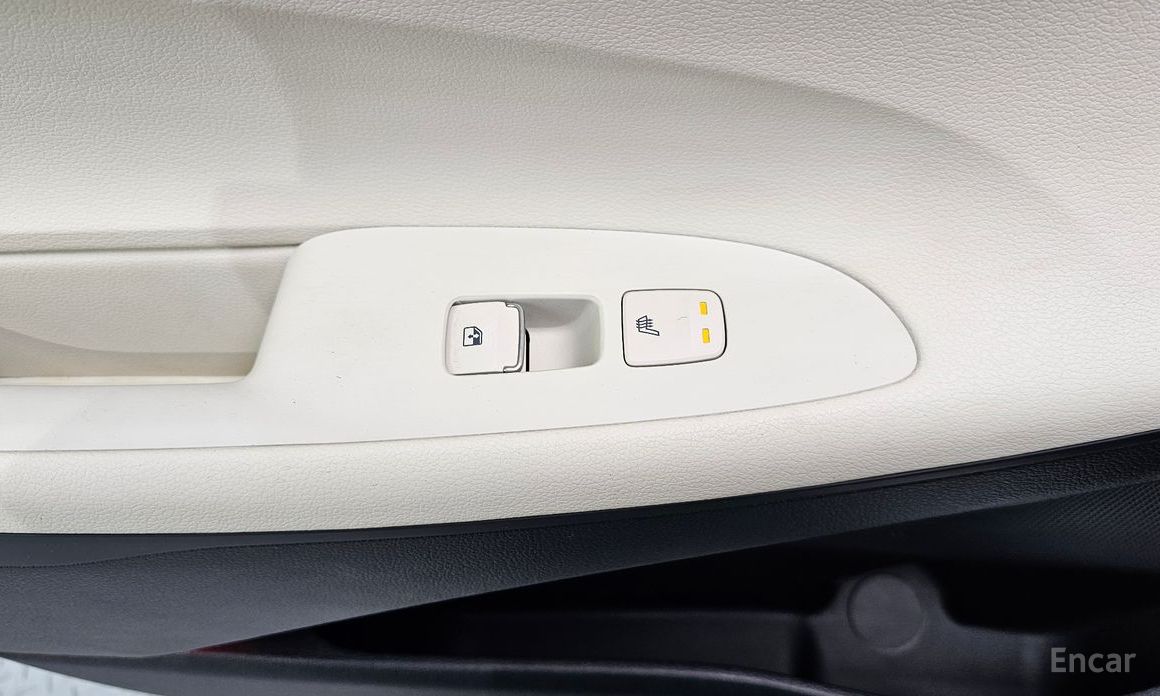 The New Grandeur IG HybridLe Blanc