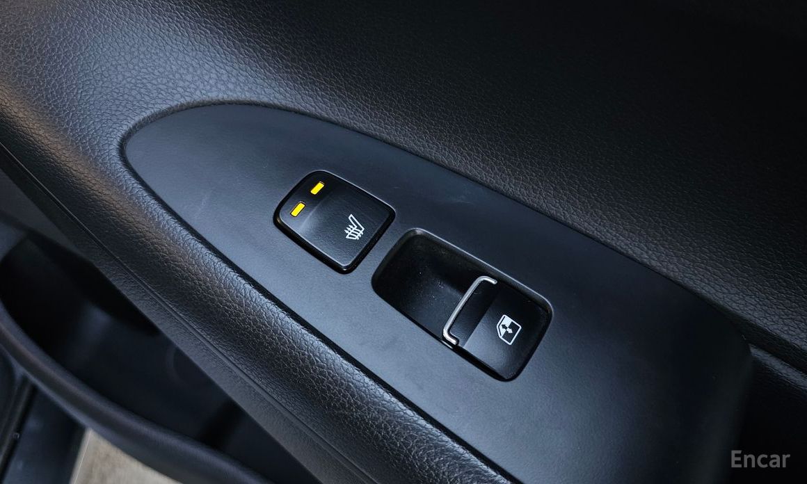 The New Grandeur IG HybridLe Blanc