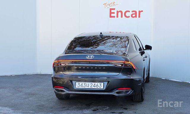 The New Grandeur IG HybridLe Blanc