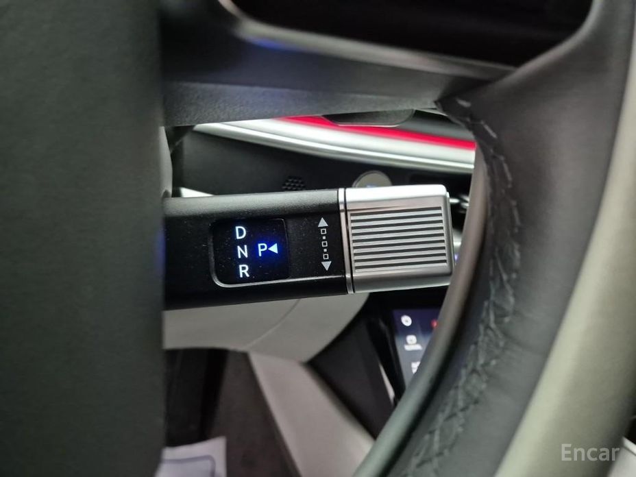 Grandeur Hybrid (GN7)Exclusive