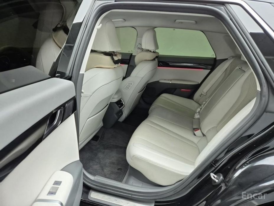 Grandeur Hybrid (GN7)Exclusive