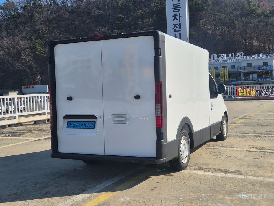 ST1Special high-roof Smart