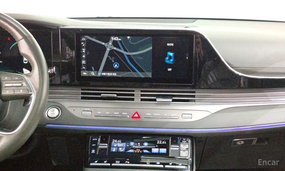 The New Grandeur IG HybridCalligraphy