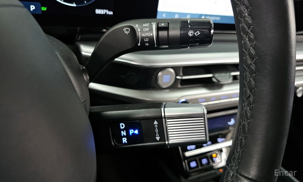 Grandeur Hybrid (GN7)Exclusive