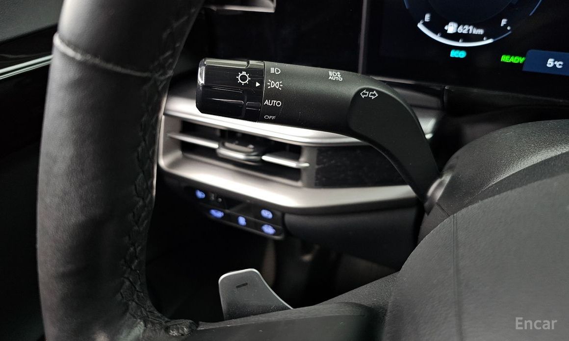 Grandeur Hybrid (GN7)Exclusive