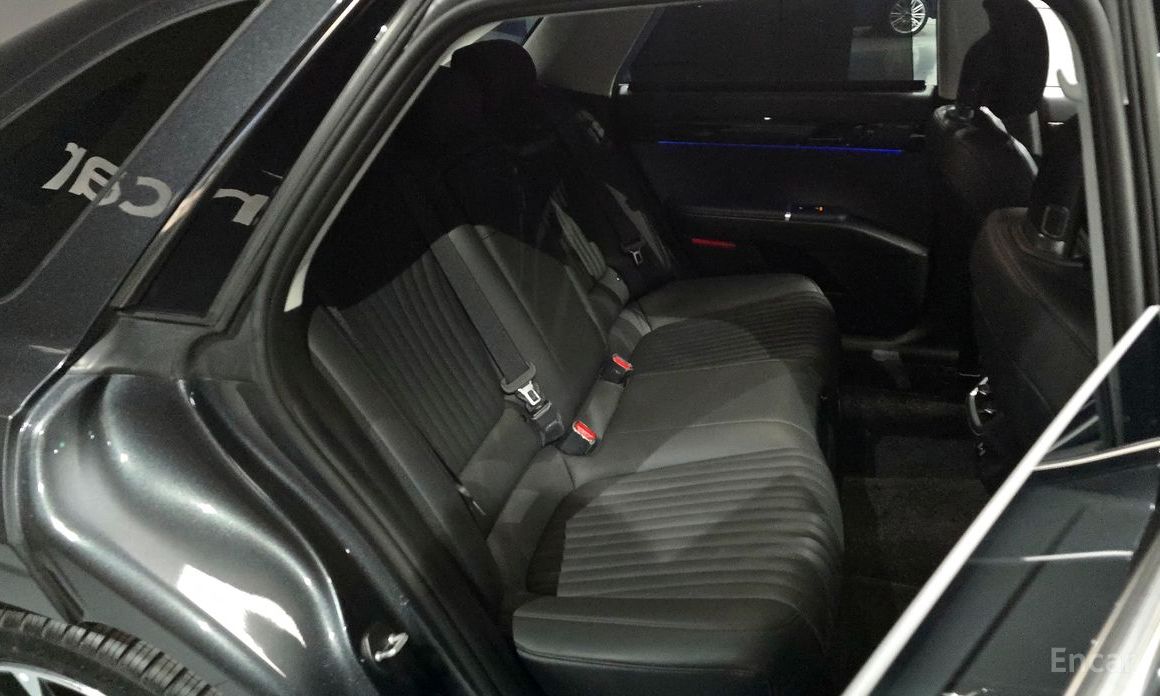 Grandeur Hybrid (GN7)Calligraphy