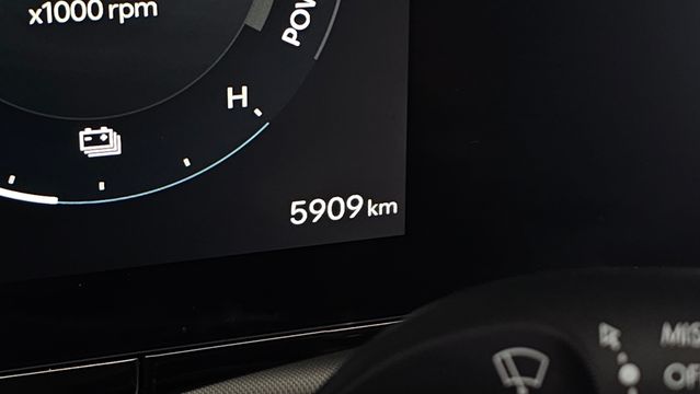 Grandeur Hybrid (GN7)Exclusive