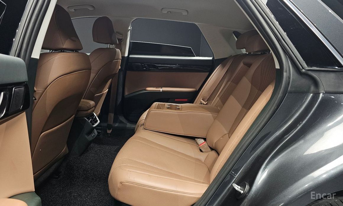 Grandeur Hybrid (GN7)Exclusive