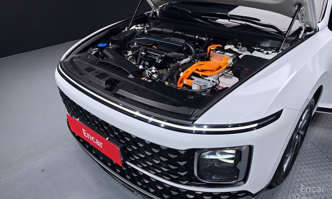 Grandeur Hybrid (GN7)Premium