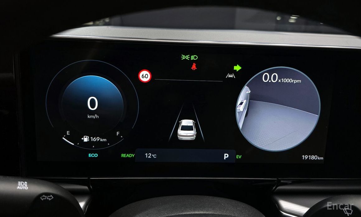 Grandeur Hybrid (GN7)Premium