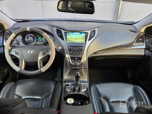 Grandeur HG HybridPremium