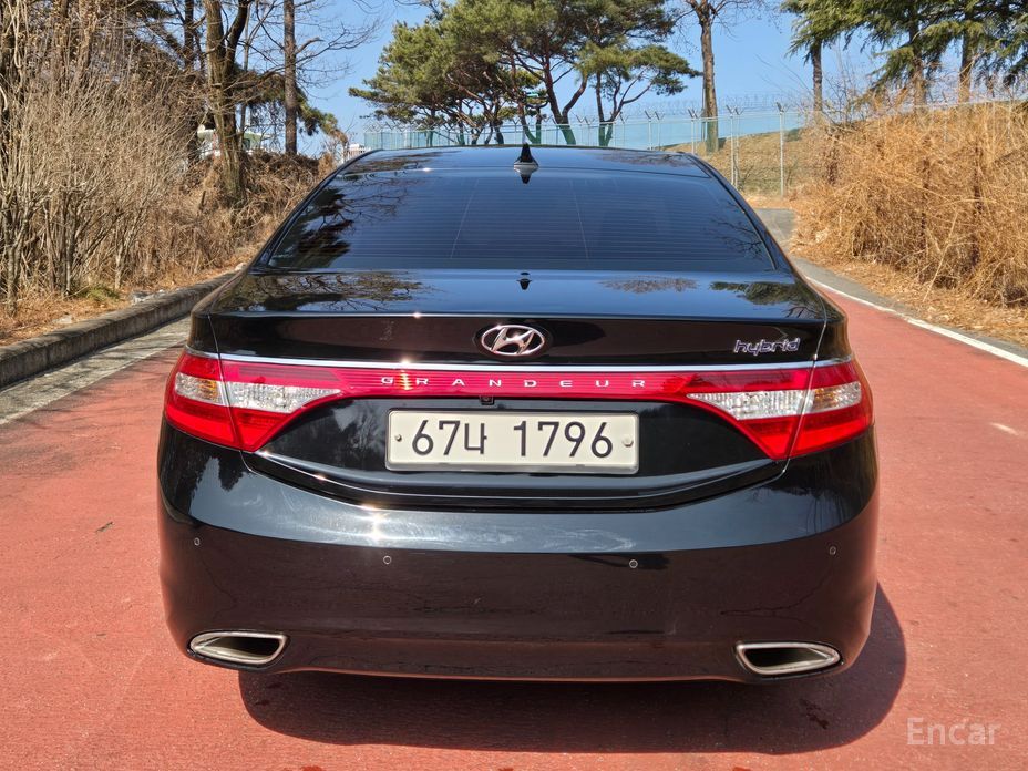 Grandeur HG HybridPremium