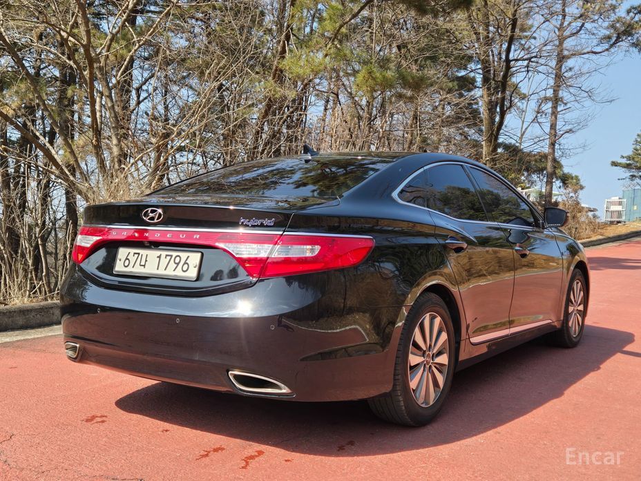 Grandeur HG HybridPremium