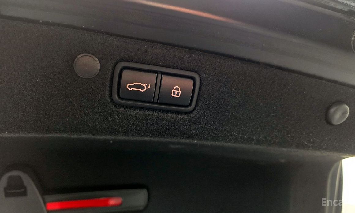 The New Grandeur IG HybridLe Blanc