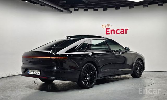 Grandeur Hybrid (GN7)Calligraphy