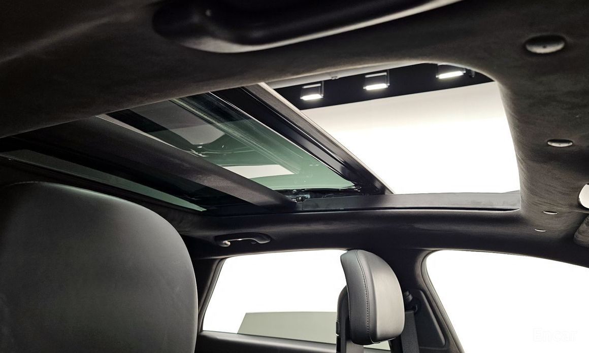 Grandeur Hybrid (GN7)Calligraphy