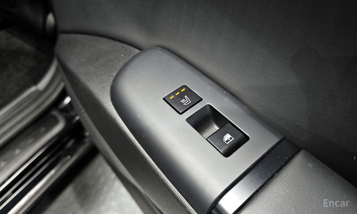 Grandeur Hybrid (GN7)Calligraphy