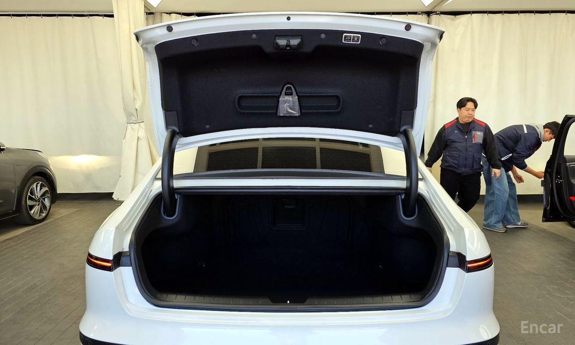 Grandeur Hybrid (GN7)Calligraphy