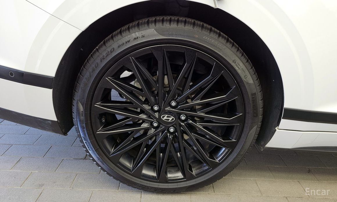 Grandeur Hybrid (GN7)Calligraphy