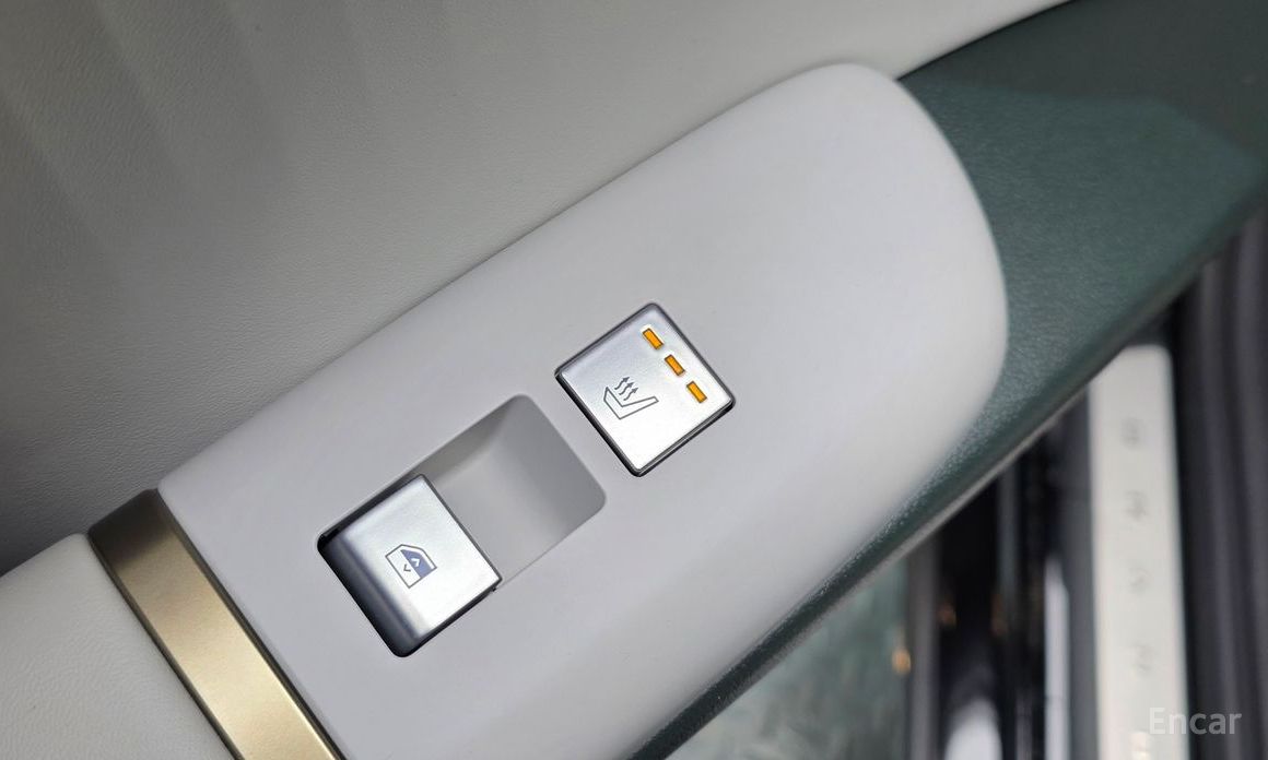 Grandeur Hybrid (GN7)Calligraphy