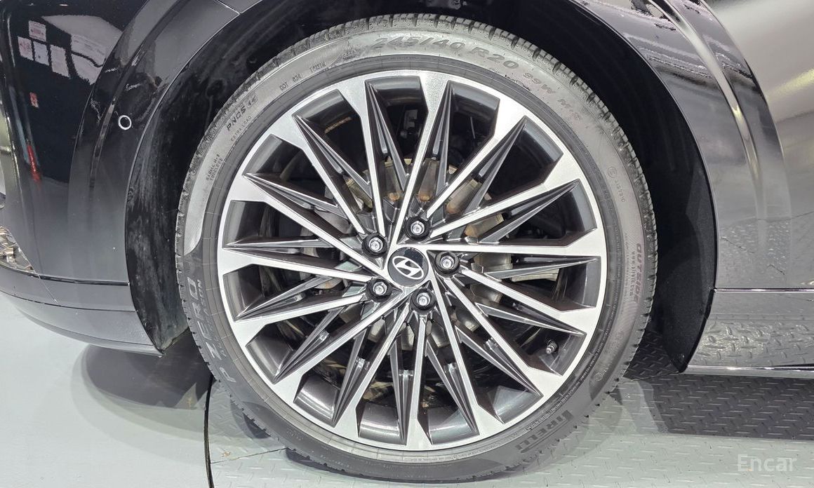 Grandeur Hybrid (GN7)Calligraphy