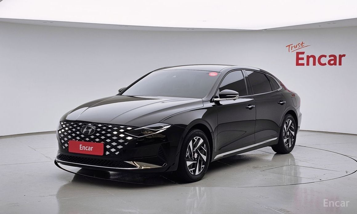 The New Grandeur IG HybridLe Blanc