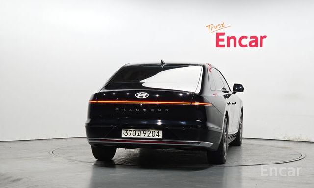 Grandeur Hybrid (GN7)Exclusive